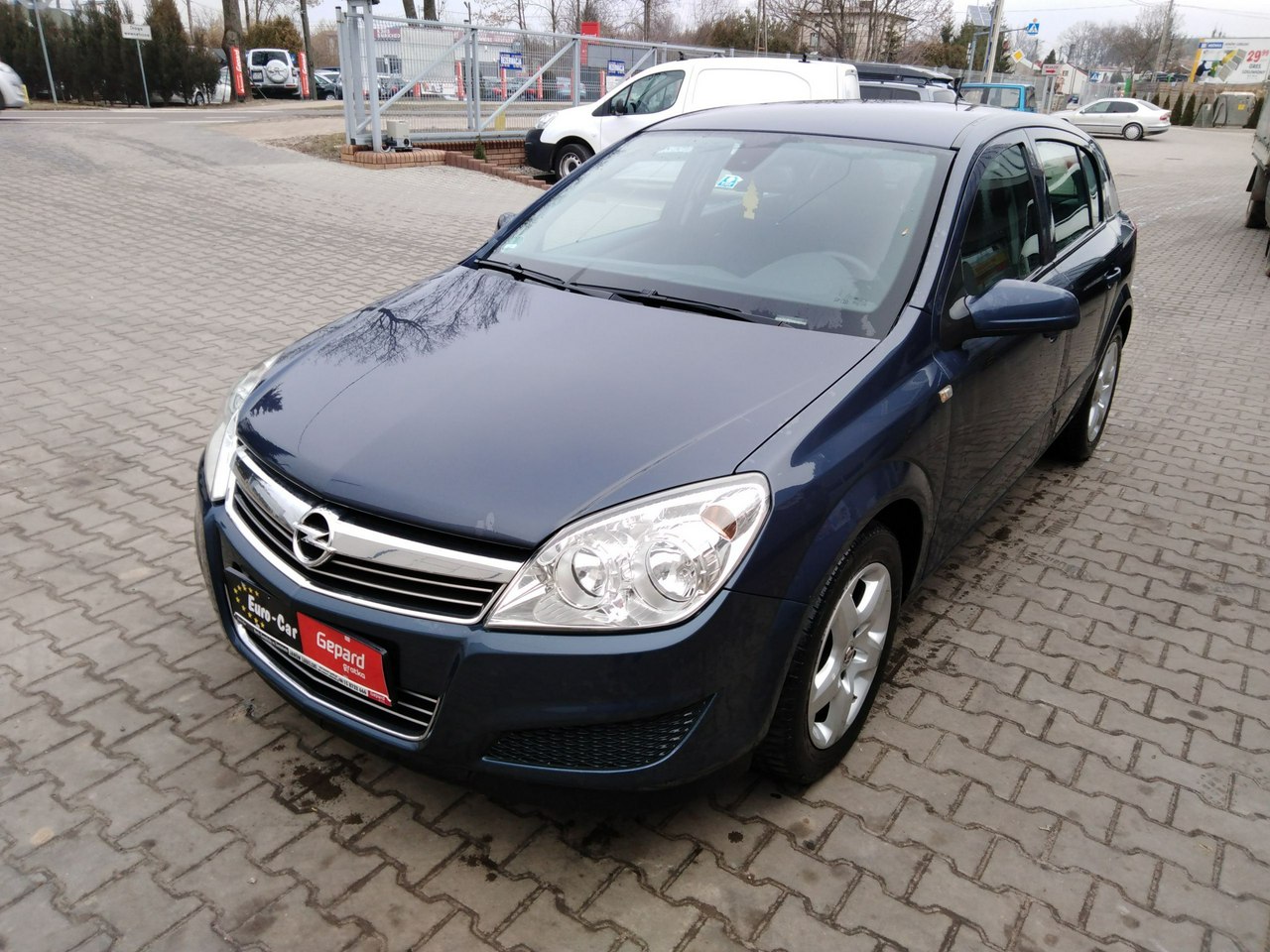 Opel Astra III Hatchback 5-osobowy - Wypożyczalnia Euro Car Janów Lubelski, Wynajem